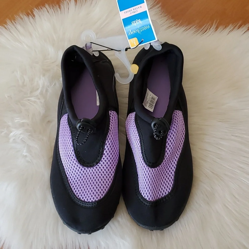 NWT West Loop girls purple black water shoes sz 4/5
